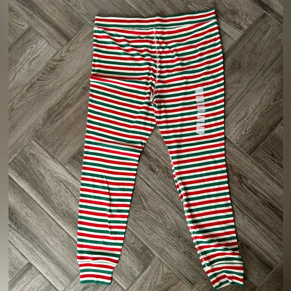 ❌SOLD❌  Duluth Trading Co. | Women’s Long Sleeve Christmas Pattern Pajama Set - Picture 4 of 10